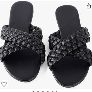 Women Flat Sandals Braided Leather Crossover